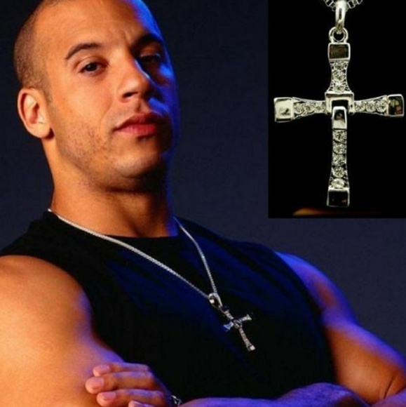 Mens Cross Necklace - Picture 7 of 7